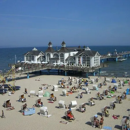 Zeesenhaus-5-im-ferienpark-seedorf-mit-seeblick * Sellin (Usedom)